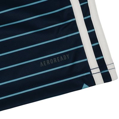 4. Koszulka męska adidas Graphic 23 granatowo-niebieska HN7842