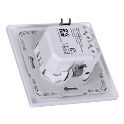 3. Inteligentne gniazdko USB FIBARO Walli N Outlet, białe (FGWU-021)