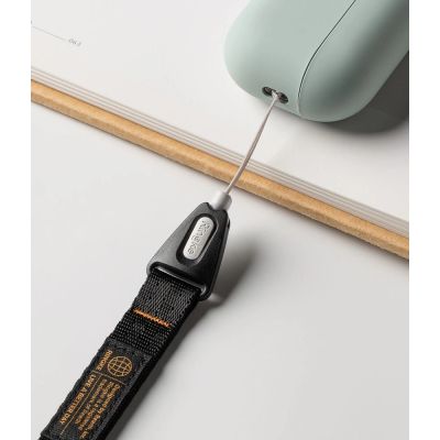 6. Smycz Ringke Lanyard Strap Crossbody na telefon - czarna