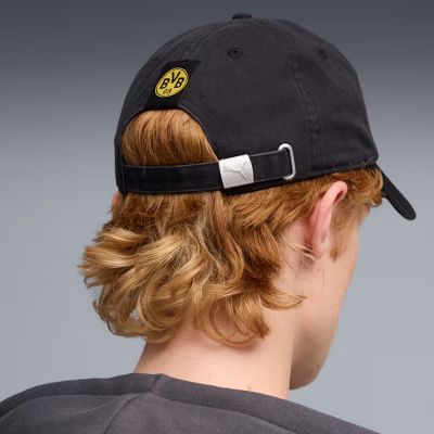 4. Czapka Puma Borussia Dortmund Culture 027061-01