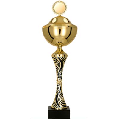 2. Puchar metalowy z przykrywką