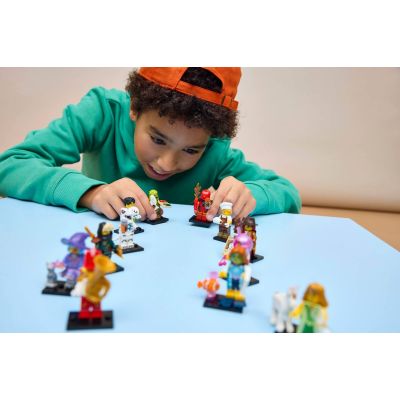 8. LEGO Minifigurki 71052 - Seria 29 V110
