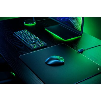 8. Razer Viper V3 HyperSpeed myszka Gaming Po prawej stronie RF Wireless Optyczny 30000 DPI