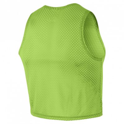 Znacznik Nike Training Bib nie krępujący ruchów, idealny na trening.