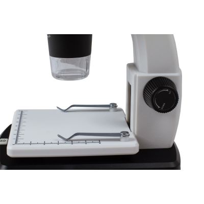 8. Mikroskop cyfrowy Levenhuk DTX 500 LCD