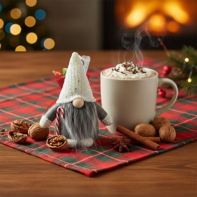 6. MIKOŁAJEK DEKORACYJNY Z WORKIEM NA PREZENT 15CM CZERWONY