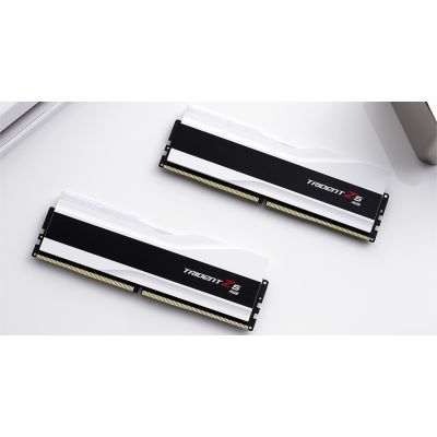 5. G.Skill Trident Z Trident Z5 RGB moduł pamięci 48 GB 2 x 24 GB DDR5 8400 MT/s 288-pin DIMM