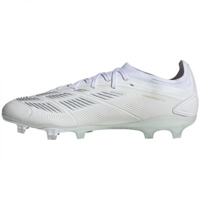 5. Buty piłkarskie adidas Predator Pro FG M IF6329