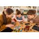 20. LEGO Minecraft 21278 Kryjówka rozbójników i dewastatorów