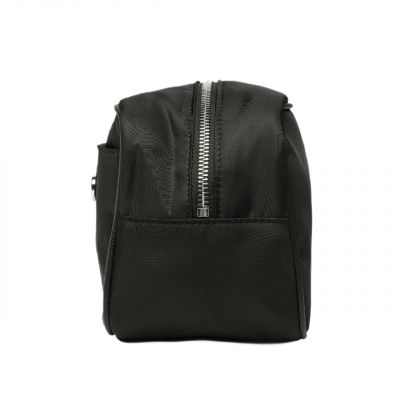 9. Kosmetyczka Calvin Klein CK Elevated Washbag K50K509968