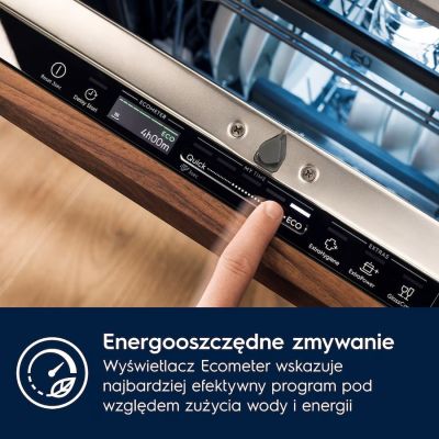 2. Zmywarka do zabudowy ELECTROLUX EEC87400W ComfortLift automatyczne otwieranie drzwi Time Beam wyświetlanie czasu klasa energetyczna C