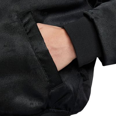 5. Kurtka damska Nike Air Bomber czarna DV4372 010