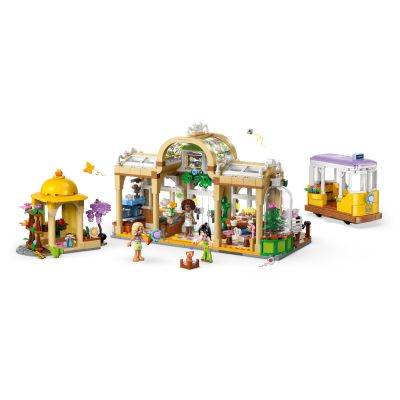 16. LEGO Friends 42671 Zielona kawiarnia i kwiaciarnia