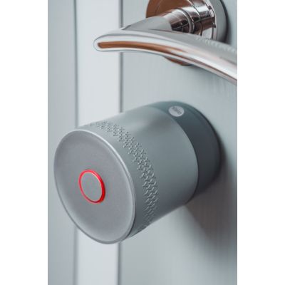 9. Inteligentny zamek do drzwi Yale Linus Smart lock L2 Lite Silver