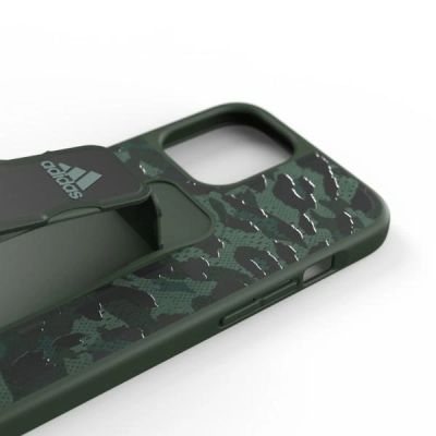 7. Etui Adidas SP Grip Case Leopard na iPhone 12 Pro Max - zielone