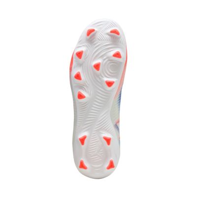 12. Buty piłkarskie Puma Future 8 Pro FG/AG Jr 108613 01