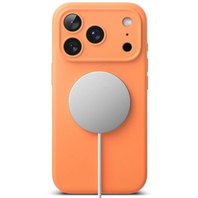 5. Etui Ringke Silicone Magnetic MagSafe na iPhone 17 Pro - pomarańczowe