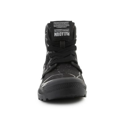 2. Palladium Stranger Things Pampa Hi Tunnels 94626-008-M Black