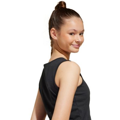 5. Koszulka dla dzieci adidas Essentials czarna JC9732