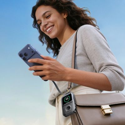 11. Joyroom JR-W19 5W Portable Watch Wireless Charger Black
