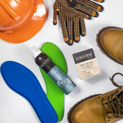 10. Preparat Coccine czarny tłuszcz do skór licowych DA0242A