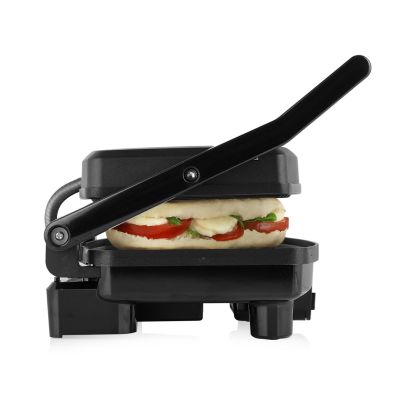 11. Tristar GR-2856 grill kontaktowy