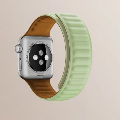 6. Pasek magnetyczny Magnetic Strap opaska bransoleta do Apple Watch 41 mm - czerwony