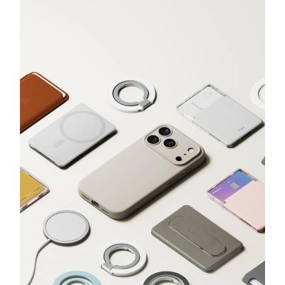 9. Etui Ringke Silicone MagSafe na iPhone 18 Pro / 17 Pro - beżowe