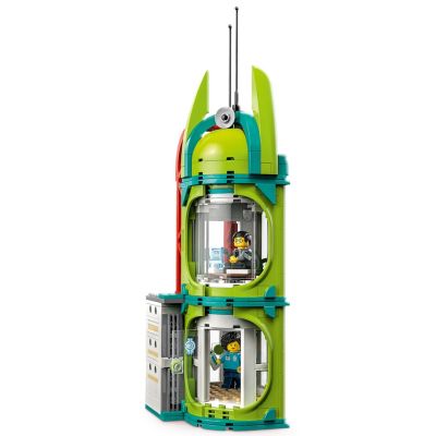 16. LEGO 71799 Ninjago - Rynek miejski Ninjago