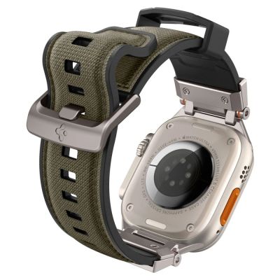 5. Pasek Spigen DuraPro Armor na Apple Watch 44 / 45 / 46 / 49 mm - zielony
