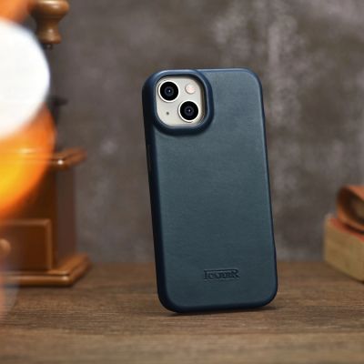 28. iCarer CE Oil Wax Premium Leather Folio Case skórzane etui iPhone 14 Plus z klapką magnetyczne MagSafe niebieski (AKI14220707-BU)