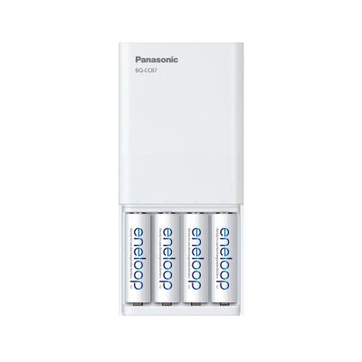 4. ŁADOWARKA PANASONIC SMARTPLUS USB + 4 x AA ENELOOP 2000 mAh