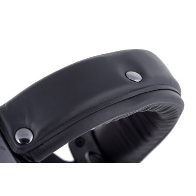30. Beyerdynamic DT 770 PRO 80 OHM BLACK LIMITED EDITION - Słuchawki studyjne zamknięte