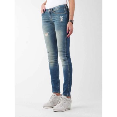 4. Jeansy Wrangler Sandy Blues W23S4072G