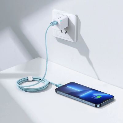 8. Kabel Baseus CAJY001303 Lightning - USB-C PD 20W 480Mb/s 1,2m - niebieski