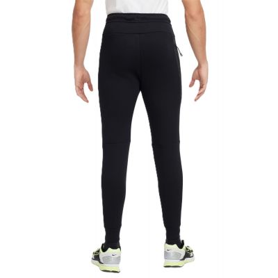 2. Spodnie Nike Techfit Fleece Jogger M HV0959-010