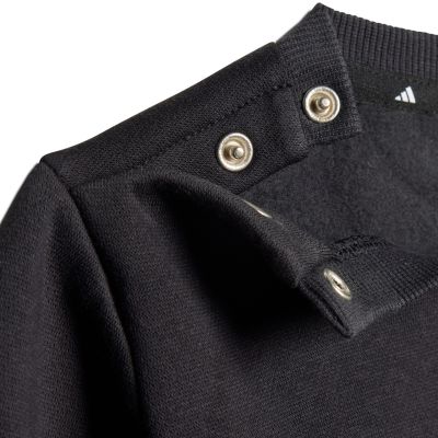 12. Dres dla dzieci adidas Essentials Joggers czarny JC9745