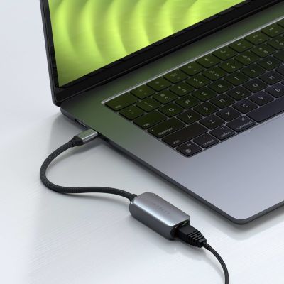 2. Satechi Ethernet Adapter - adapter USB-C 2.5 do Ethernet (space gray)