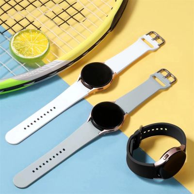 6. Pasek Tech-Protect IconBand na Samsung Galaxy Watch 4 / 5 / 5 Pro / 6 / 7 / FE - czerwony