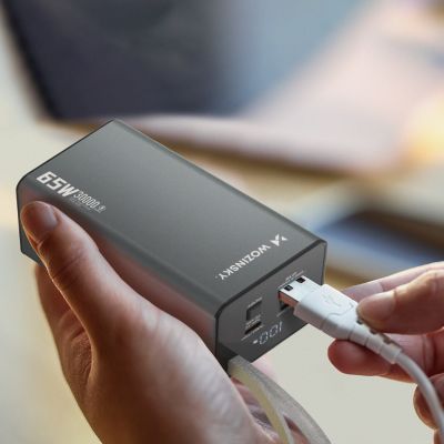 7. Powerbank Wozinsky K65+ 65W 30000mAh 2x USB-C, 1x USB-A 65W - szary
