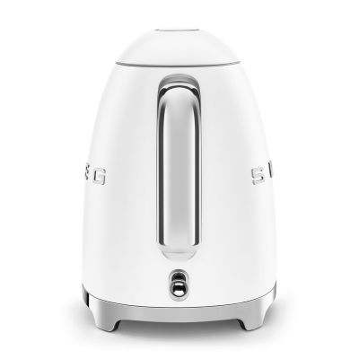 7. Czajnik elektryczny SMEG CLF03WHMEU