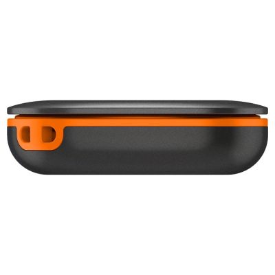 6. Lokalizator Spigen TagMe - czarny