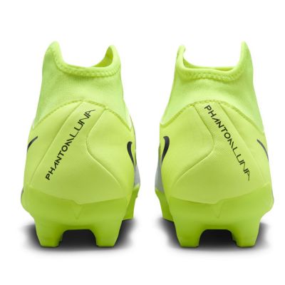 7. Buty piłkarskie Nike Phantom Luna II Academy FG/ MG M FD6725-003