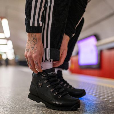 10. Skórzane buty trekkingowe Outback Bustagrip M MRM1A