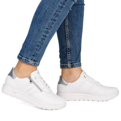 5. Skórzane póbuty damskie sportowe białe Remonte Rieker D2V03-80