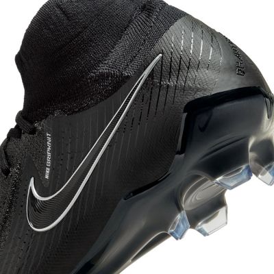 5. Buty piłkarskie Nike Phantom Luna II Elite M FJ2572-001