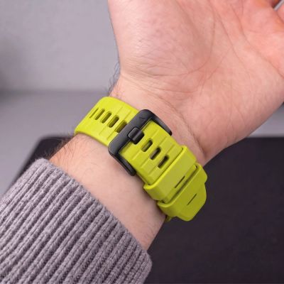 7. Pasek Tech-Protect Silicone na Garmin Fenix 5 / 6 / 6 Pro / 7 / 8 / 8 Pro / E / 9 / 9 Pro (51 mm) - limonkowy
