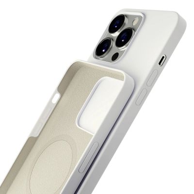 4. Etui 3mk Hardy Silicone MagCase na iPhone 14 Pro Max - białe
