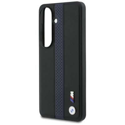 6. Etui BMW Perforated Stripe Logo MagSafe do Samsung Galaxy S26 - niebieskie