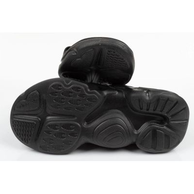 18. Sandały adidas Magmur Sandal W EF5850